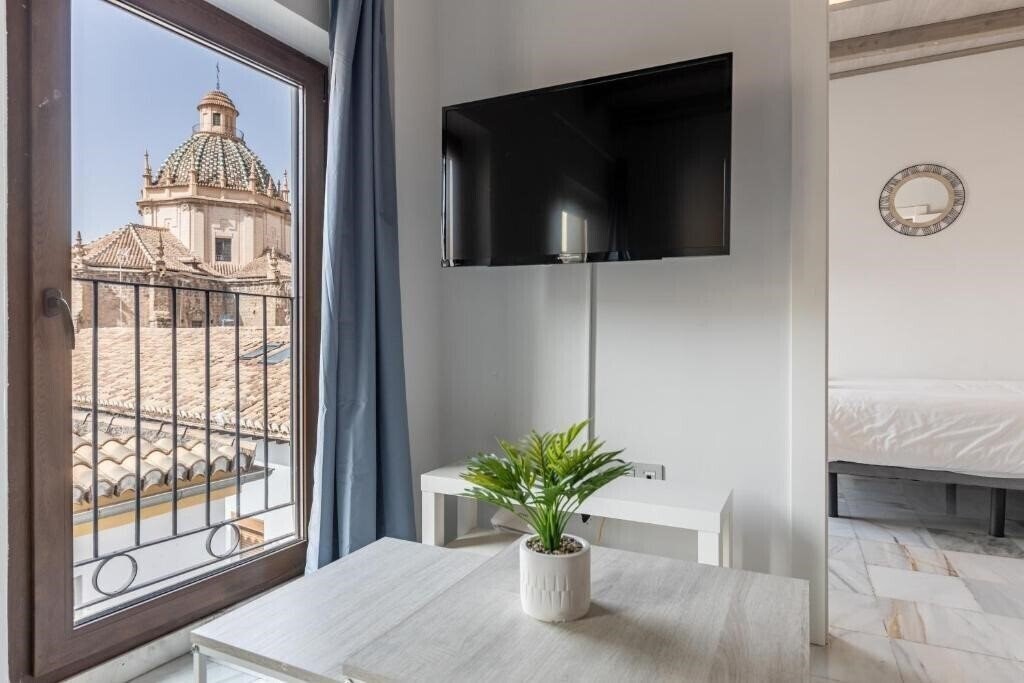 Отель Apartamentos 3000 Realejo Granada Centro 3*