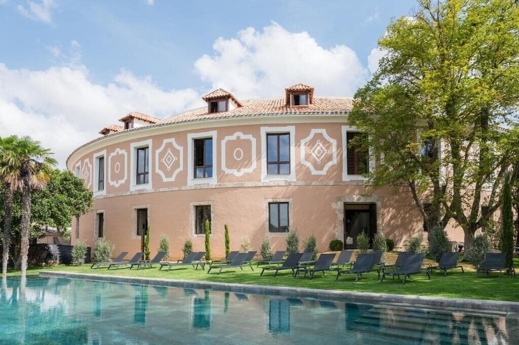 Castilla Termal Brihuega 5* фотосуреті