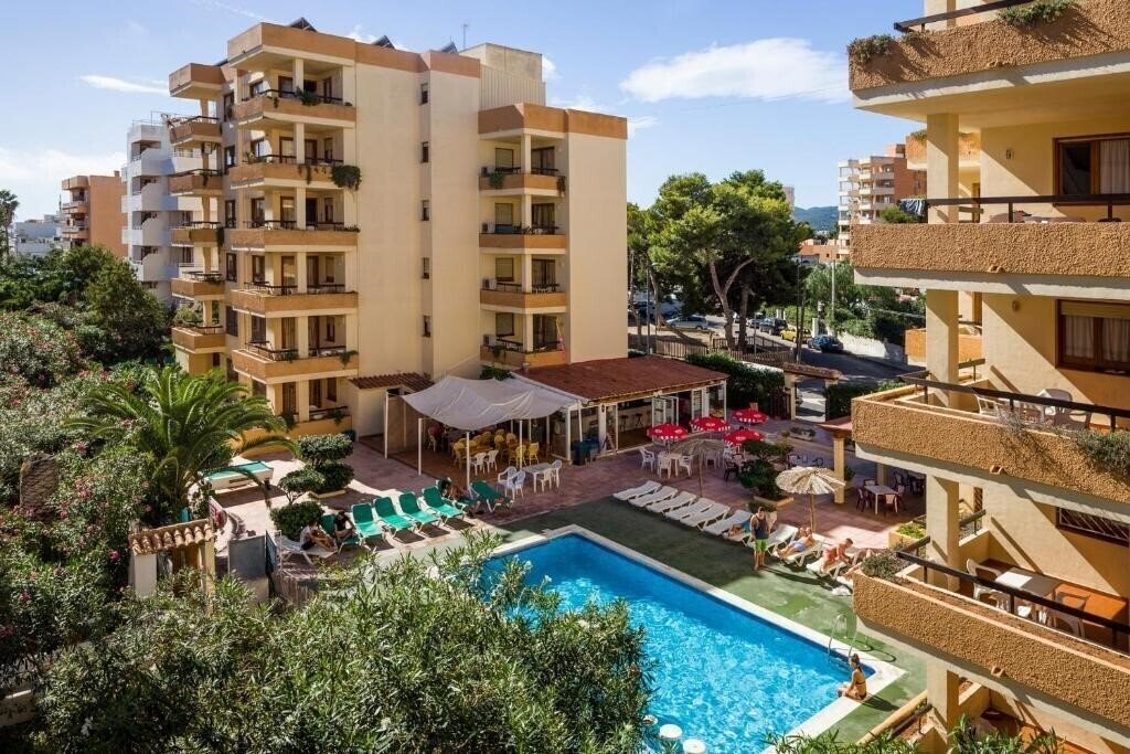 Arlanza Apartments 2* қонақ үйі