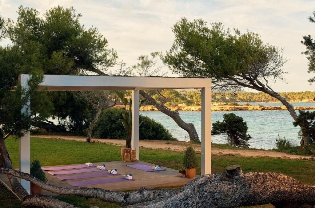 Фото Sol Beach House Ibiza 4*