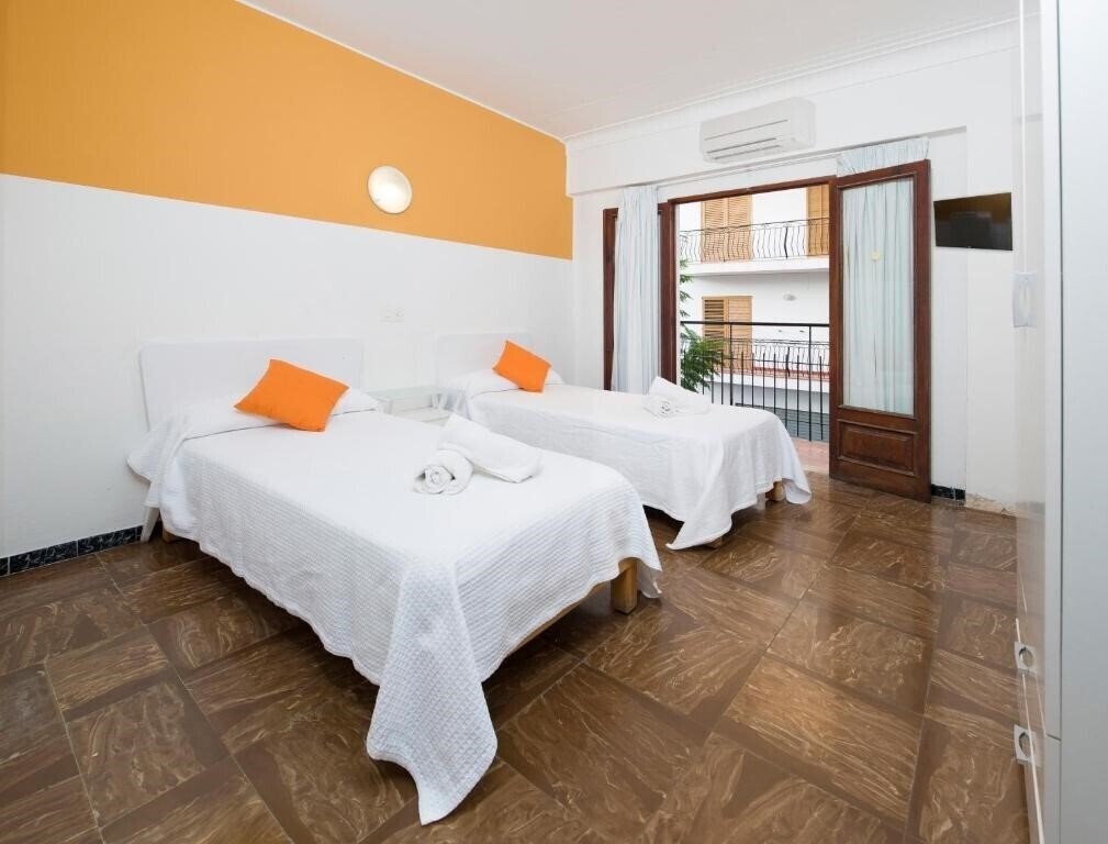 Alicante 1* фотосуреті