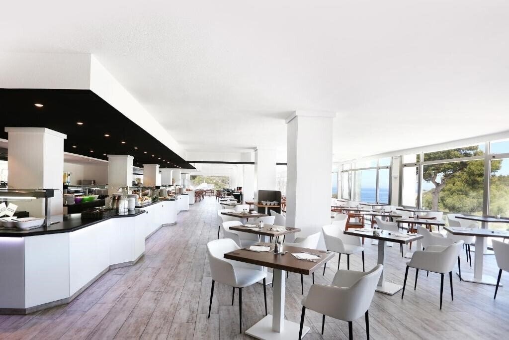 Sandos El Greco Beach 4* суреті