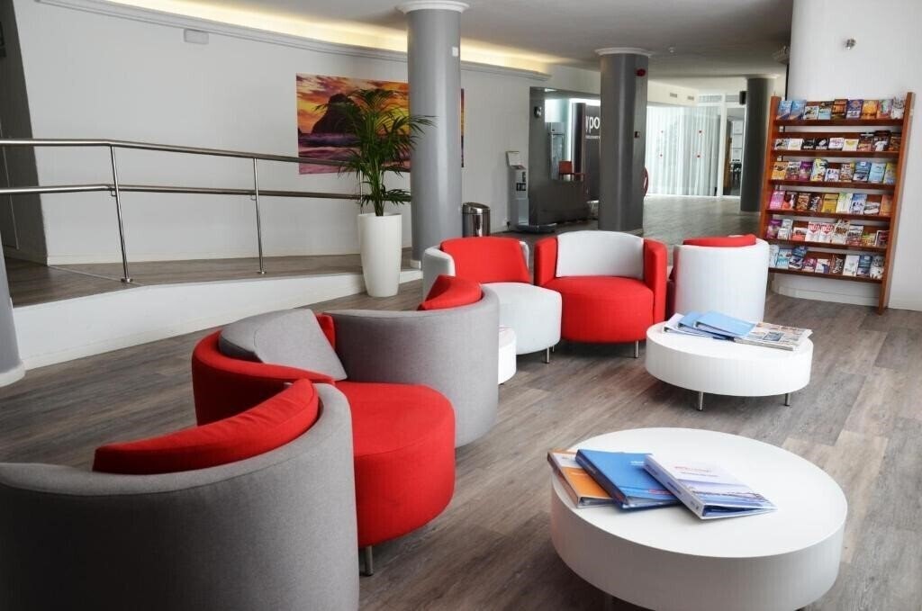 Playasol My Tivoli Apartamentos 3* суреті