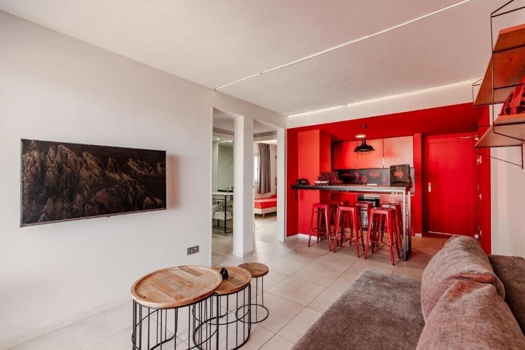 Ryans Appartments 3* суреті