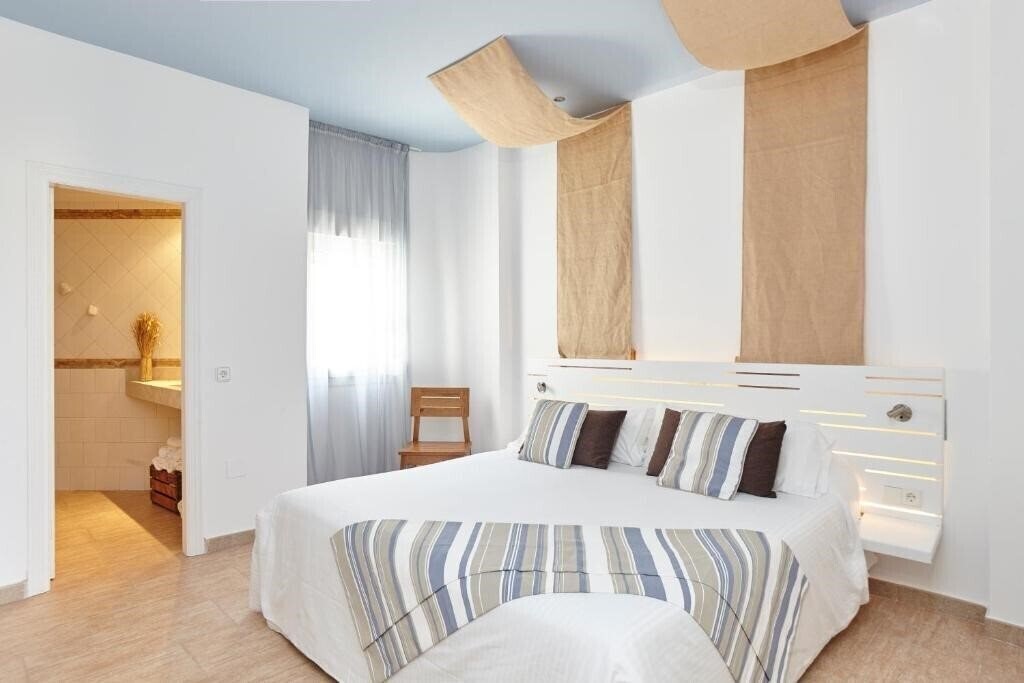 Картинка Castavi Apartments 4*