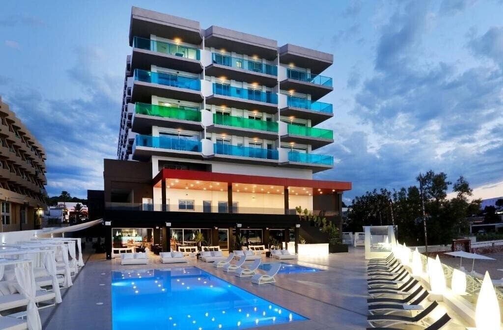 Axel Beach Ibiza 4* суреті