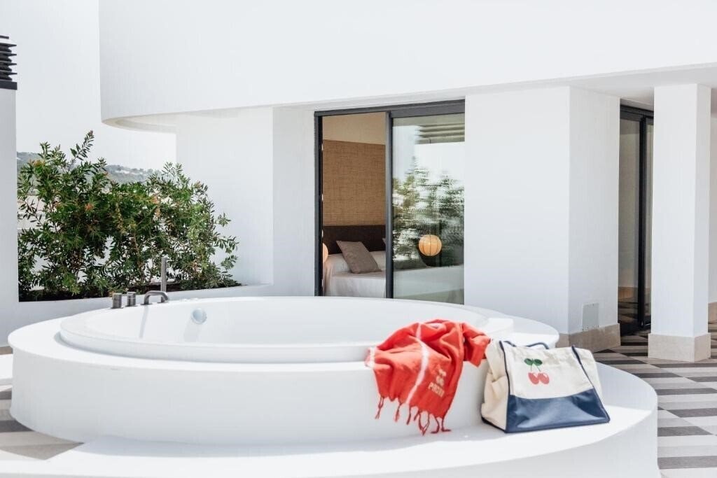 Картинка El Hotel Pacha 4*