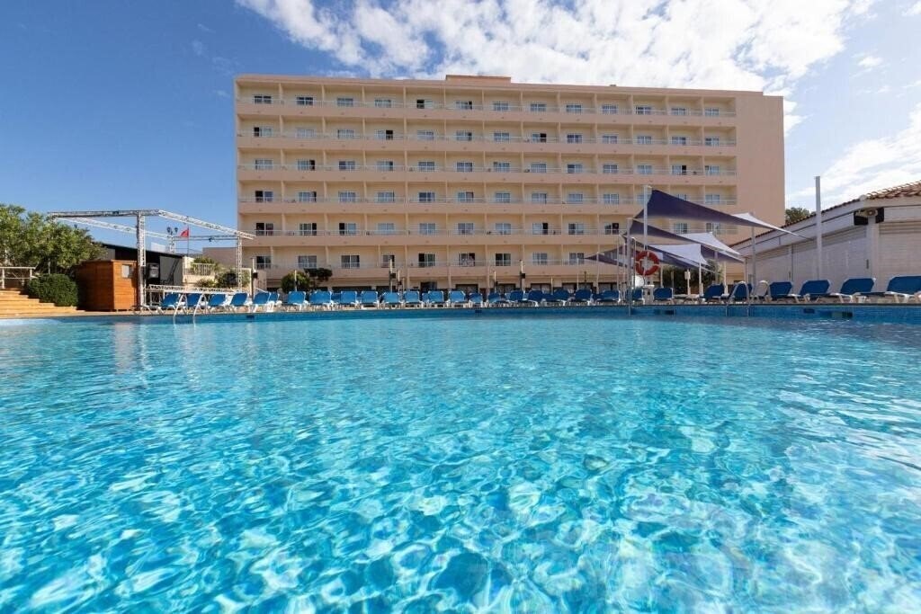 Картинка Invisa Ereso Hotel 3*