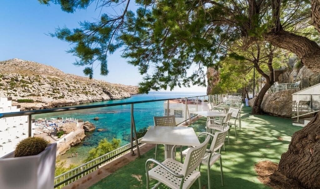 Globales Simar 3* фотосуреті