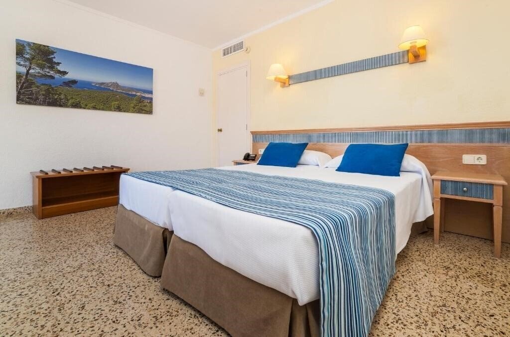 Globales Simar 3* суреті