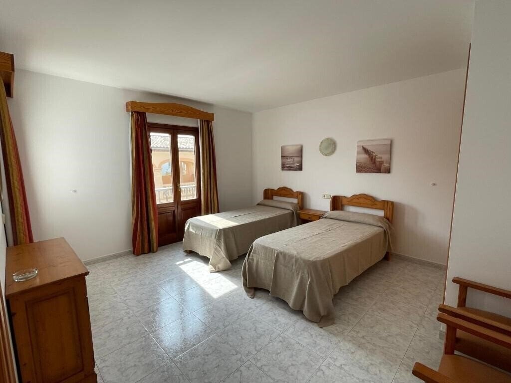 Фотография Hostal Can Gallu (ex. B&B Can Gallu) 2*