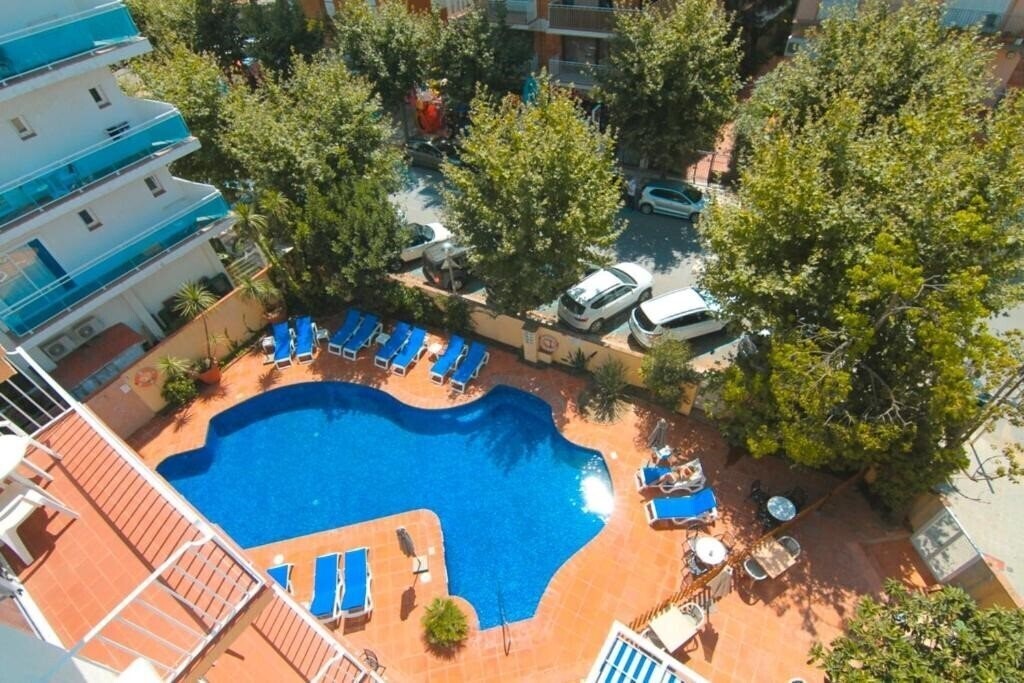 Best Western Les Palmeres 4* қонақ үйі