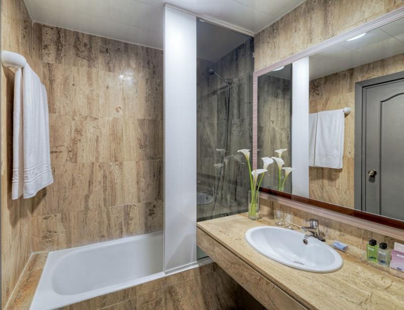 H10 Cambrils Playa 4* суреті