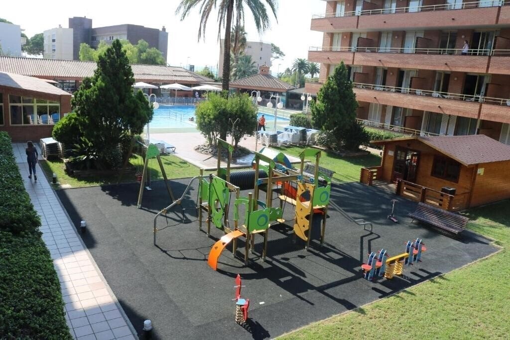 Voramar Cambrils 4* қонақ үйі
