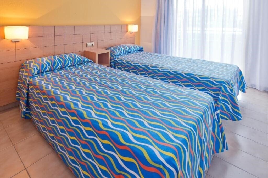 Voramar Cambrils 4* фотосуреті