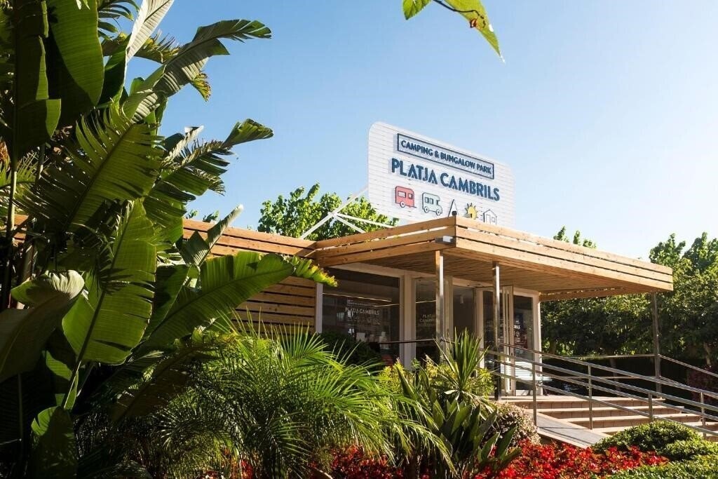 Отель Playa Cambrils Camping 3*