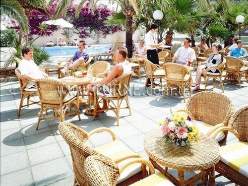 Отель JS Yate Hotel 4*