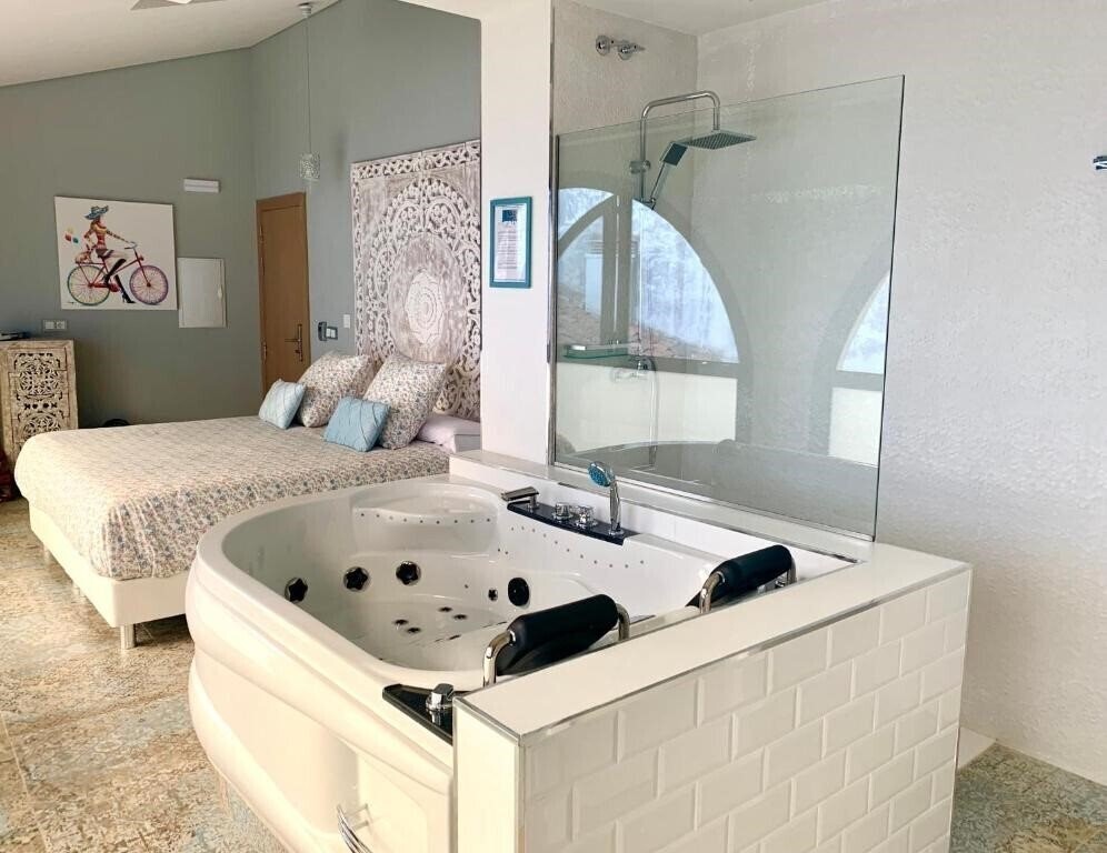 Фотография Akla Hotel Merida (ex. Hotel SPA Adealba, Hotel Adealba Merida) 4*