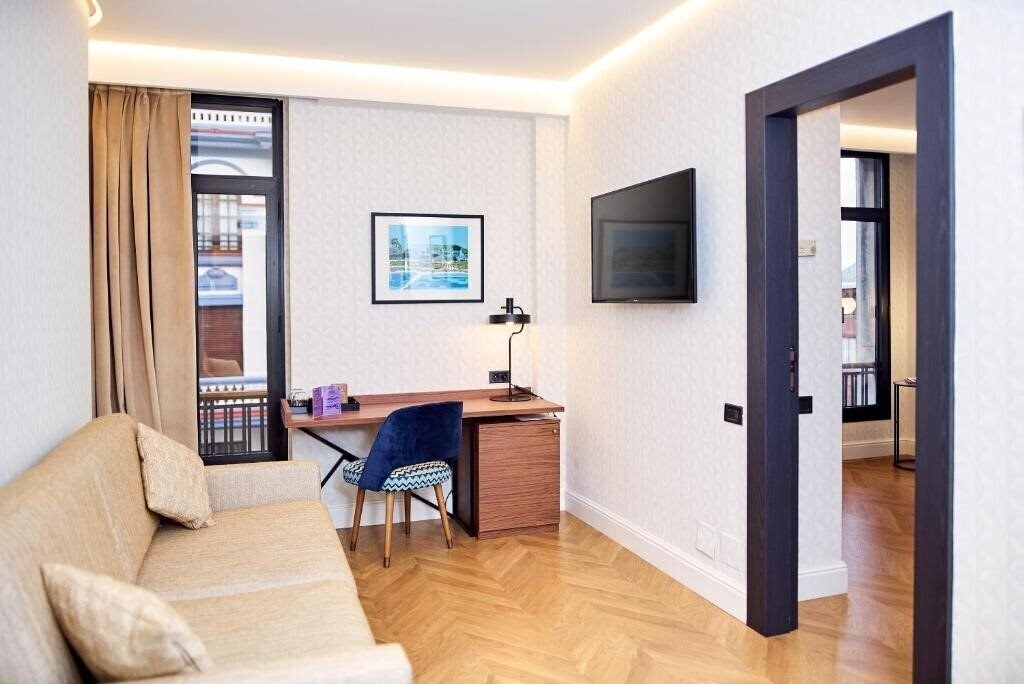 Occidental Leon Alfonso V (ex. Sercotel Alfonso V) 4* фотосуреті