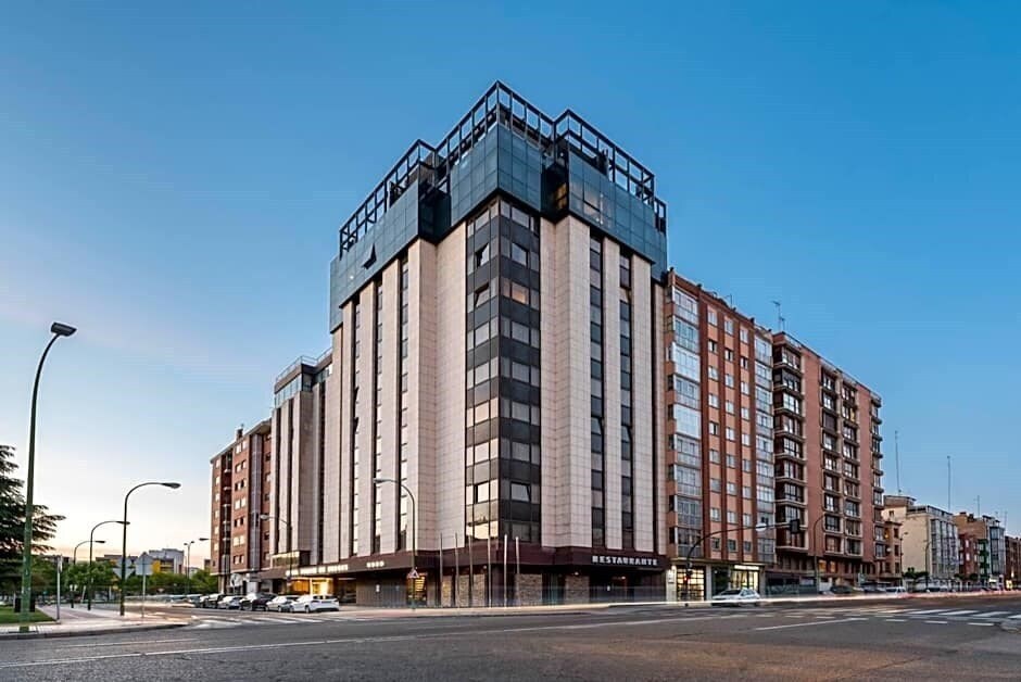 Отель Crisol Puerta de Burgos (ex. Hotel Puerta de Burgos, Zenit Puerta de Burgos) 4*