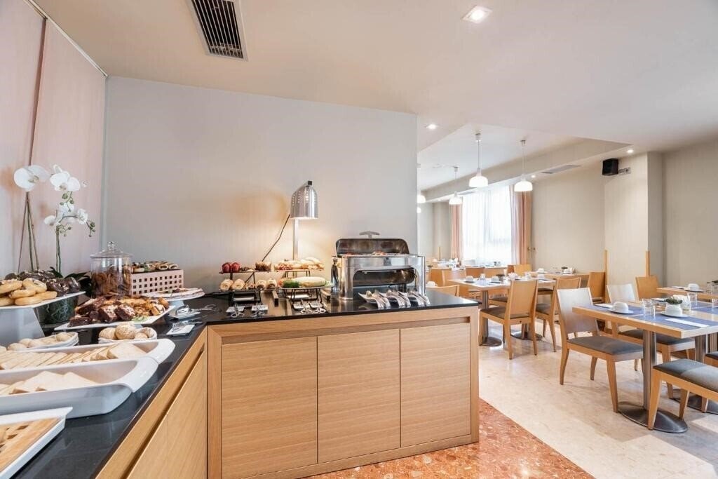 Изображение Exe Aparthotel Campus San Mames 3*