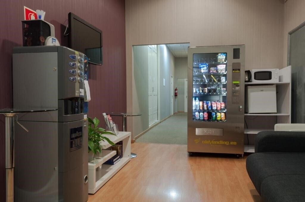 Bcn 46 Hostal 2* суреті