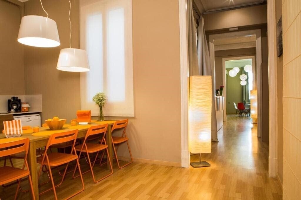 Born Barcelona Hostel (Adults Only) 3* суреті