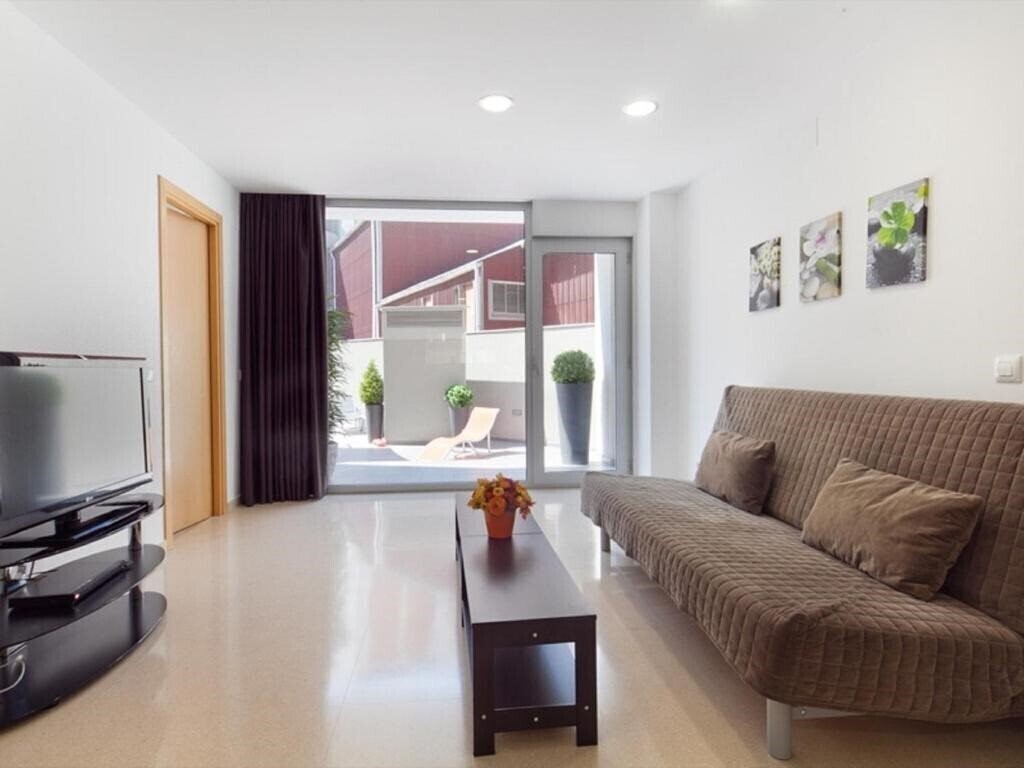 Charm Suites 3* суреті