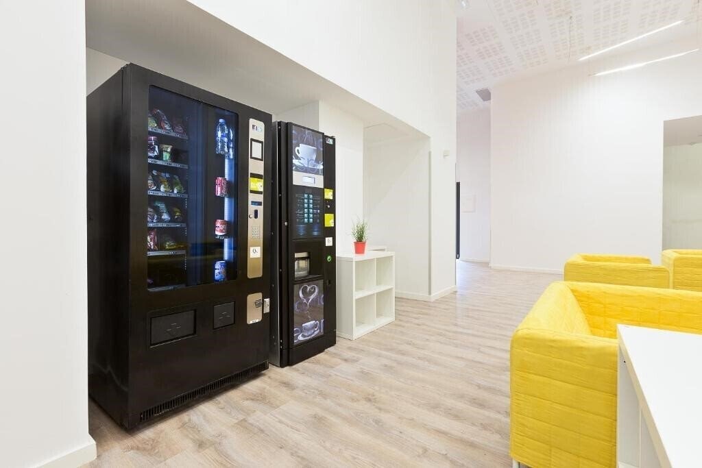 Фотография Ant Hostel Barcelona 2*