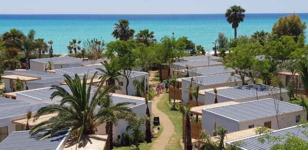 Отель Alannia Els Prats (ex. Camping Marius) 3*