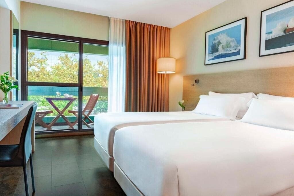 Фотография Nh Gijon 4*