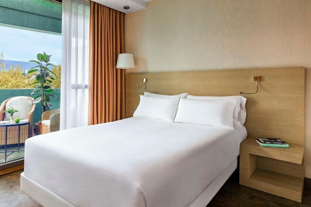 Картинка Nh Gijon 4*