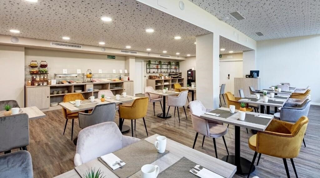 Картинка Sercotel Cordoba Delicias 4*