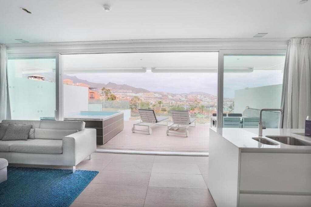 Baobab Suites 5* суреті