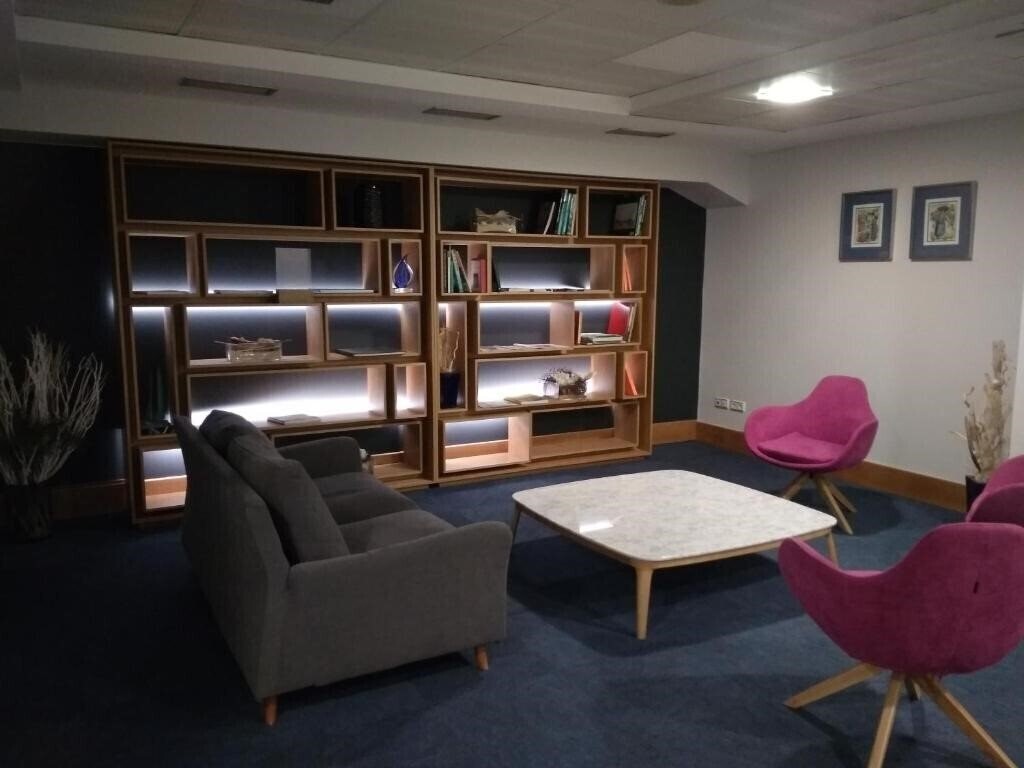 Hotel Jauregui 3* суреті