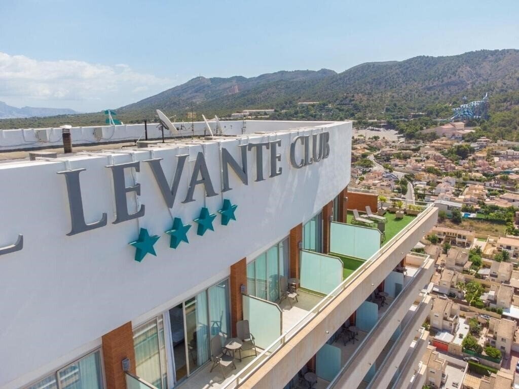 Levante Club & Spa 4* суреті
