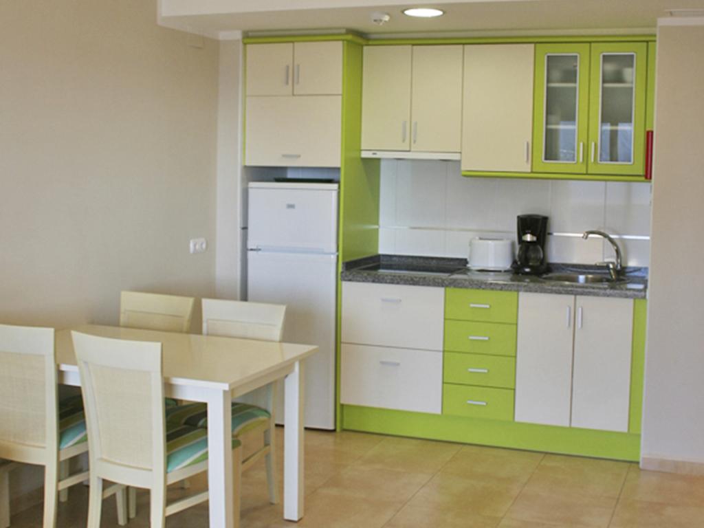 Картинка Esmeralda Suites Aptos Apart Hotel апартаменты