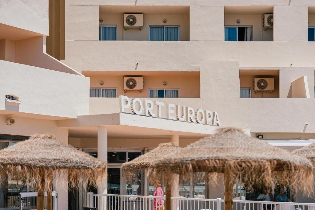 Отель Port Europa 3*