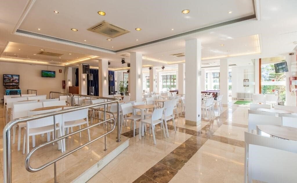 Evenia Hawai 3* суреті