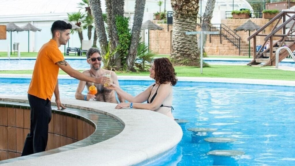 Olympic Garden 4* суреті