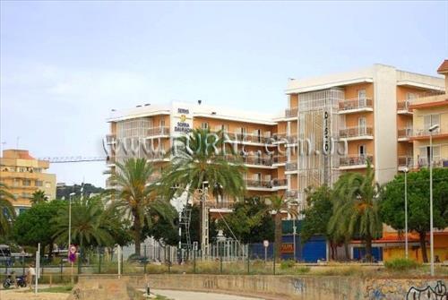 Serhs Maripins 3* фотосуреті