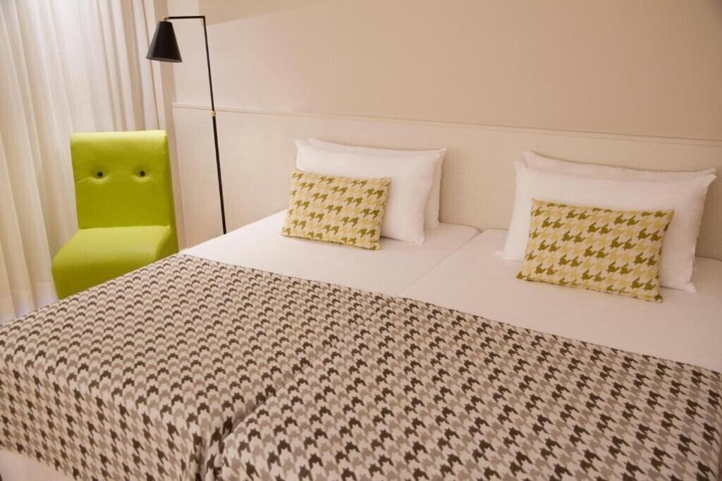 Фото Alegria Plaza Paris 4*