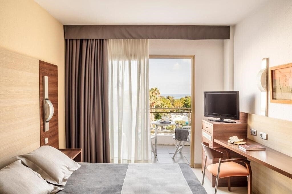 Aqua Aquamarina 4* суреті