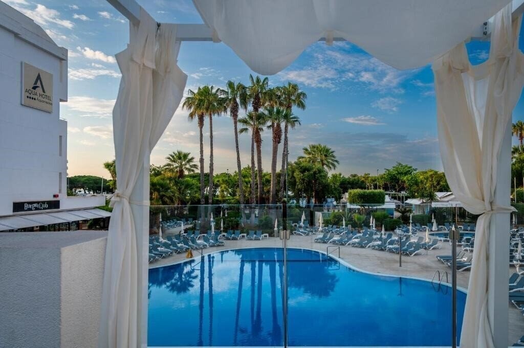 Aqua Aquamarina 4* суреті