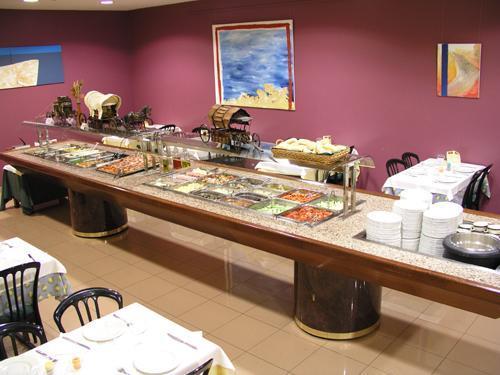 Athene 3* фотосуреті