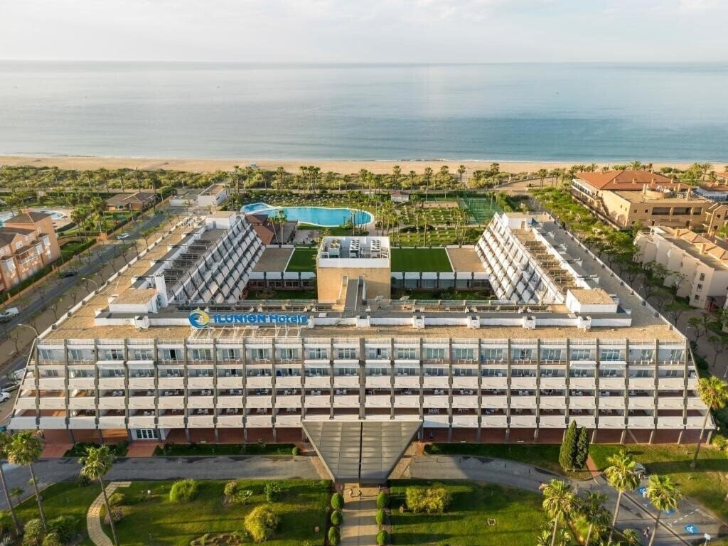 Отель Ilunion Islantilla (ex. Confortel Islantilla) 4*