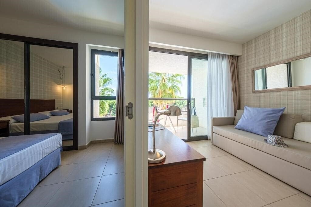 Фото Estival Isla Cristina отель без категории