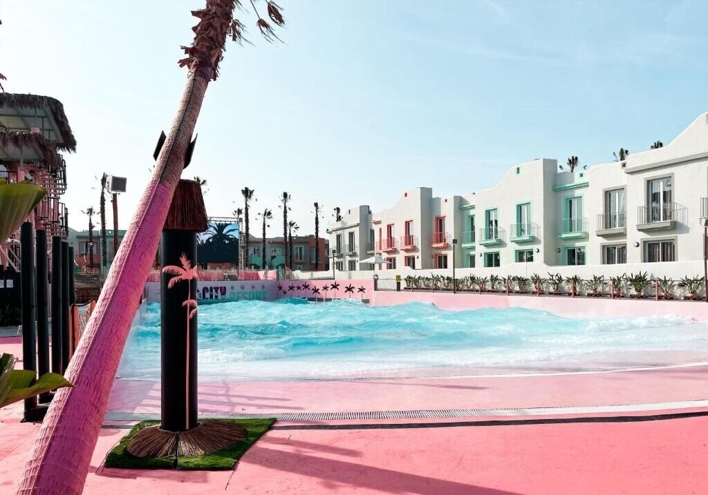 ON City Resort All Inclusive Prime (ex. Ohtels Carabela Beach & Golf, Hotel Fergus Style El Cortijo Golf) 4* фотосуреті