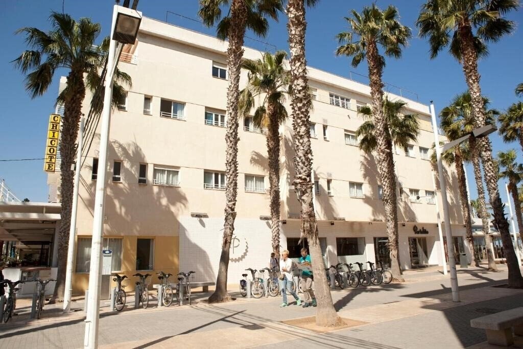 Malvarrosa Beach Rooms 2* қонақ үйі