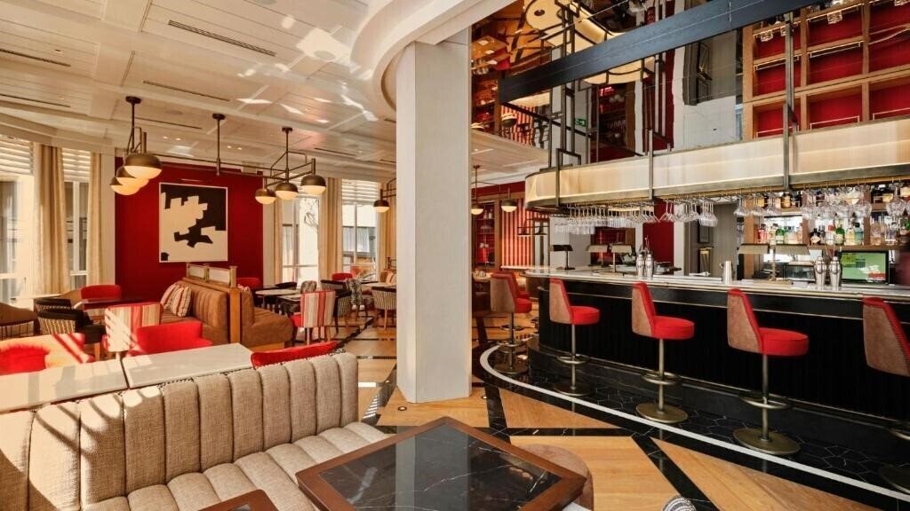 Estimar Valencia 4* қонақ үйі